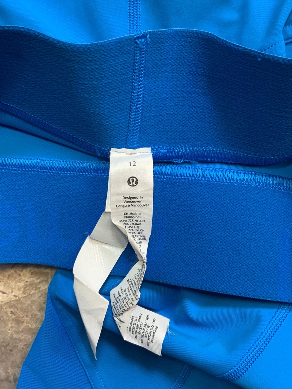 Lululemon Electric Blue Cropped Athletic Leggings - Picture 6 of 6